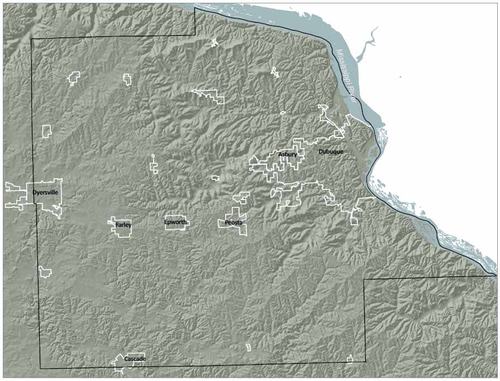 Map showing Dubuque region with highlighted cities.